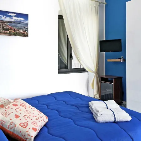 Apartment Domus Parthenope