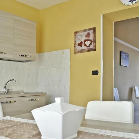 Domus Parthenope Apartmán *