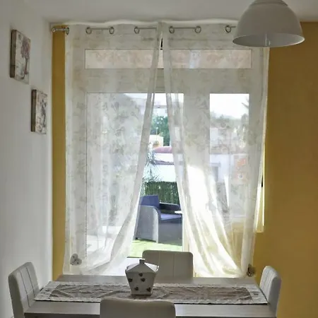 Apartment Domus Parthenope Boscotrecase